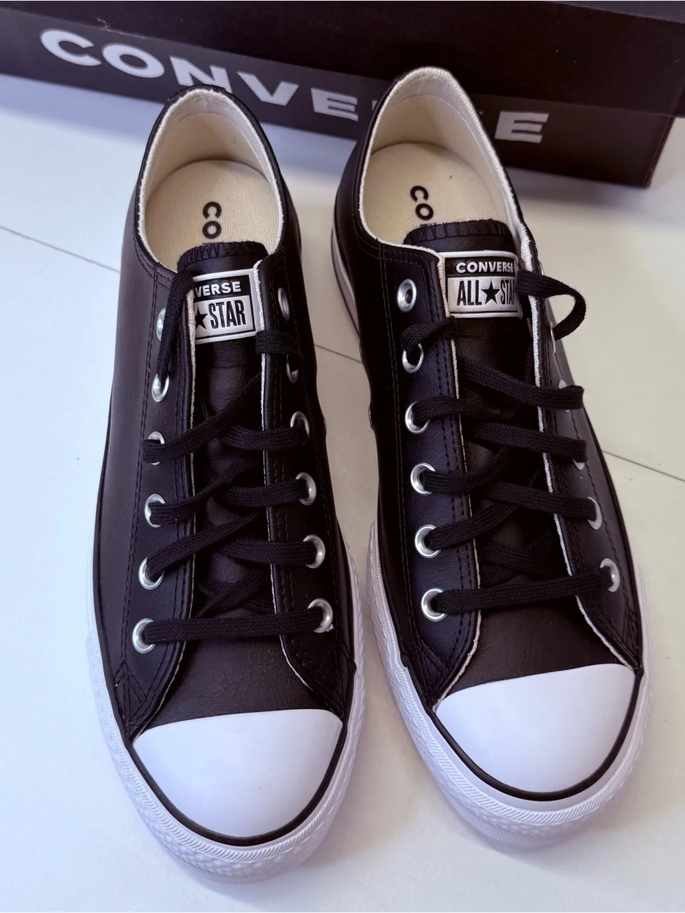Converse CTAS Lift Ox Leather Platform Sneakers Black White Women’s 9.5 561681C
